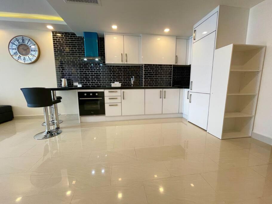 Large Luxury, Pool View, Grand Avenue, Pattaya - 202 아파트 외부 사진